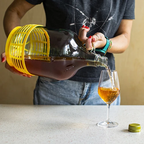 Dama 5L con tapón y tubo de fermentación y acc. - 11