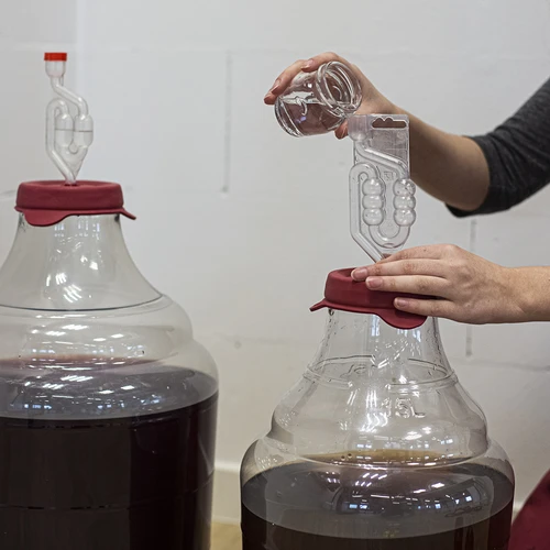 Tubo de fermentación de 6 cámaras con tapón protector - 5