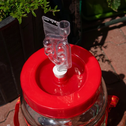 Tubo de fermentación de plástico, 6 cámaras - 4