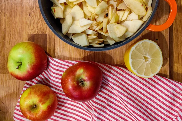Mantequilla de manzana - ¡unta con fruta!