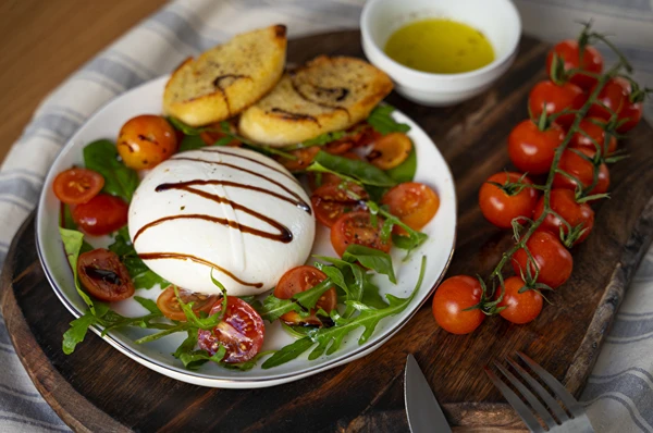 Queso casero tipo mozzarella