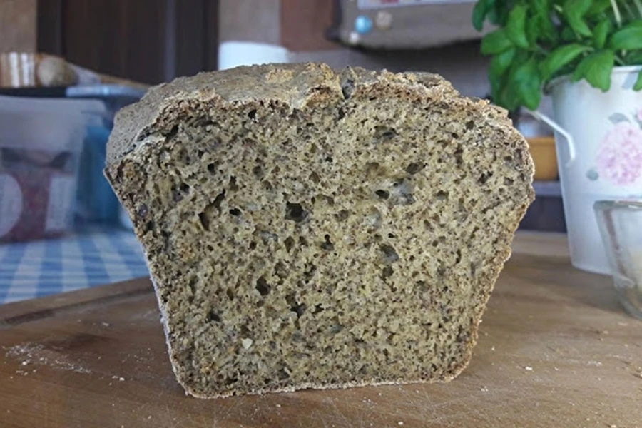 Pan casero sin gluten con harina de cáñamo