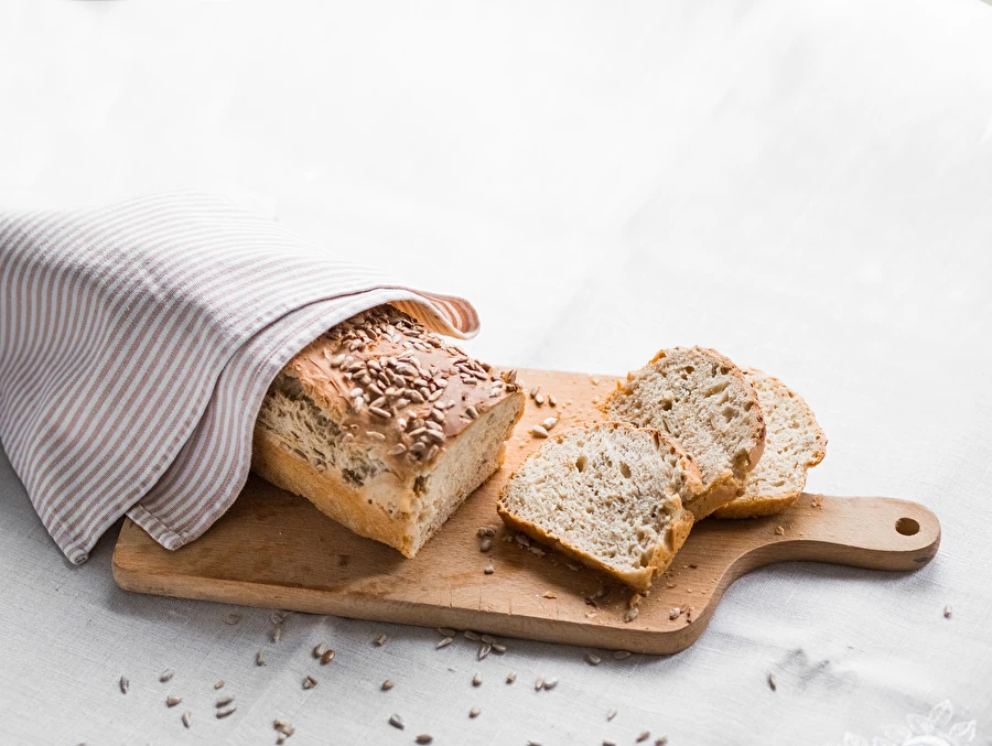 Browin Przepiśnik - Pan con masa madre de centeno y semillas