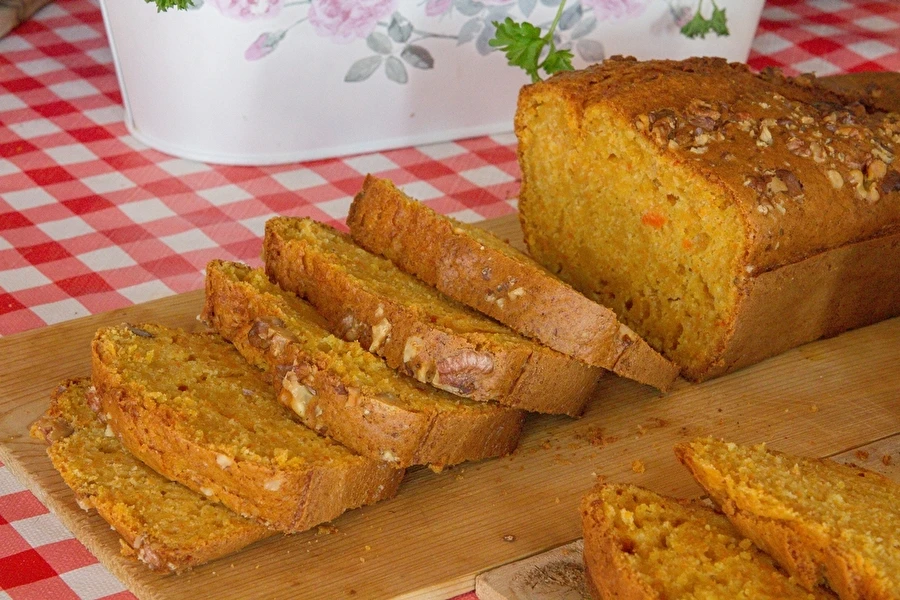 Browin Przepiśnik - Pastel de zanahoria